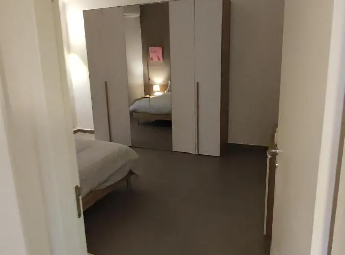 Apartment Armhouse